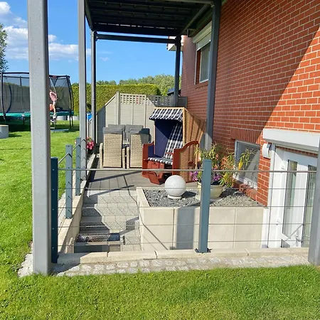 Haus Im Gruenen * 塞巴特黑灵斯多夫